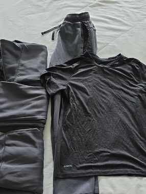 4 Pairs Russell Athletic Charcoal Gray Active Joggers And One Athletic Shirt
